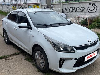 2019 Kia Rio IV, белый, 1000000 рублей, вид 1