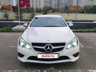 2014 Mercedes-Benz E-Класс 200 IV (W212, S212, C207) Рестайлинг, белый, 2100000 рублей, вид 2