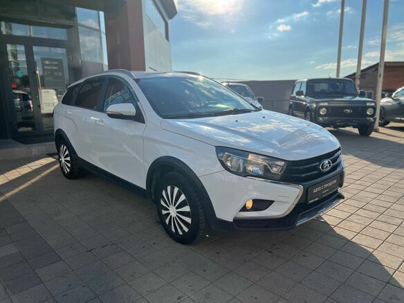 2020 Lada (ВАЗ) Vesta SW Cross I, белый, 1058000 рублей - вид 2