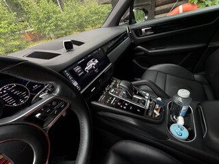 2020 Porsche Cayenne III, коричневый, 7200000 рублей, вид 5