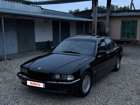 1998 BMW 7 серии 728i III (E38), чёрный, 400000 рублей