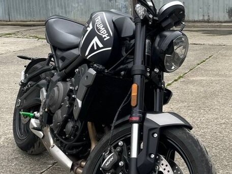 2021 Triumph Trident 660, чёрный, 740000 рублей, вид 1