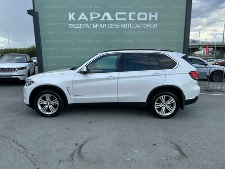 2015 BMW X5 30d III (F15), белый, 3355000 рублей, вид 3
