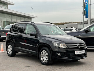2014 Volkswagen Tiguan I Рестайлинг, чёрный, 1397000 рублей, вид 3