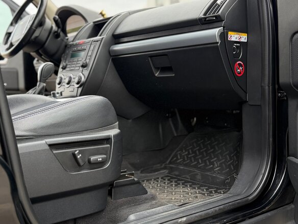 2008 Land Rover Freelander II, чёрный - вид 16