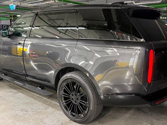 2026 Land Rover Range Rover D350 MHEV Long V, чёрный - вид 7