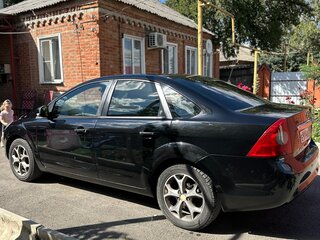 2008 Ford Focus II Рестайлинг, чёрный, 550000 рублей, вид 4