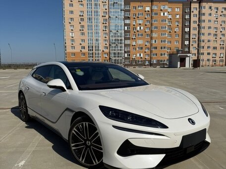 2025 Denza Z9 GT 38.5 kWh, белый, 7830000 рублей, вид 1