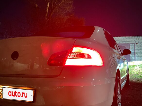 2012 Skoda Superb II, белый, 1379000 рублей - вид 9