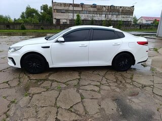 2018 Kia Optima IV Рестайлинг, белый, 1500000 рублей, вид 5
