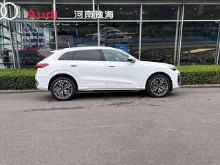 2026 Audi Q5 L III (GU), белый, 5100444 рублей, вид 4