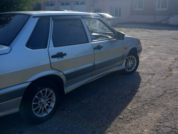 2007 Lada (ВАЗ) 2115, серебристый, 165000 рублей - вид 1