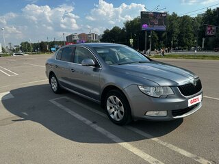 2009 Skoda Superb II, серый, 980000 рублей, вид 3