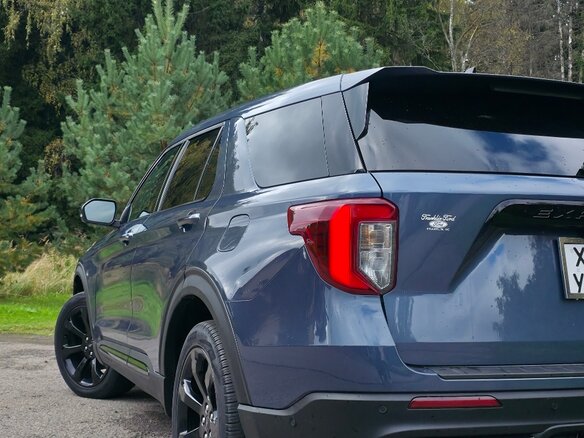 2021 Ford Explorer VI, синий, 3950000 рублей - вид 5