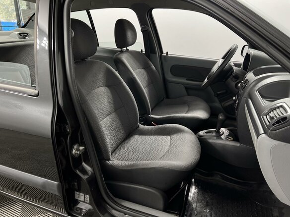 2007 Renault Symbol I Рестайлинг 2, чёрный, 389900 рублей - вид 7