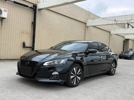 2023 Nissan Altima VI (L34) Рестайлинг, чёрный, 1910000 рублей, вид 1