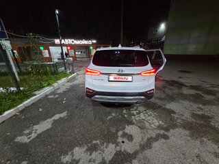 2020 Hyundai Santa Fe IV, белый, 2000000 рублей, вид 2