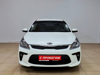 2018 Kia Rio IV, белый, 1140000 рублей, вид 2