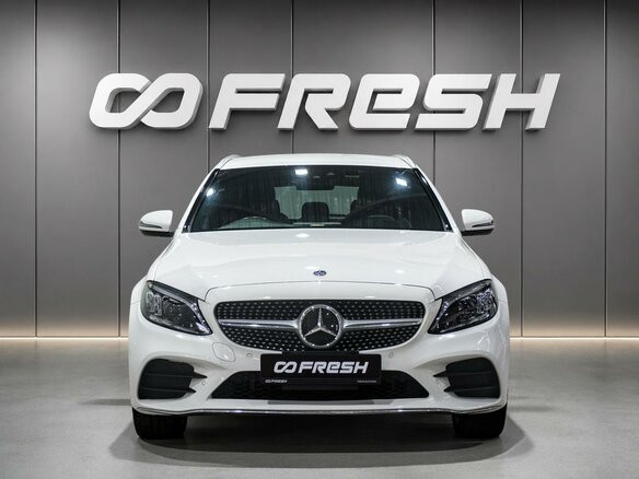 2018 Mercedes-Benz C-Класс 200 IV (W205) Рестайлинг, белый, 1999000 рублей - вид 1