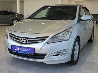 2014 Hyundai Solaris I Рестайлинг, серебристый, 980000 рублей, вид 3