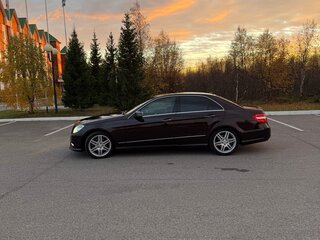 2011 Mercedes-Benz E-Класс 350 IV (W212, S212, C207), коричневый, 1680000 рублей, вид 2