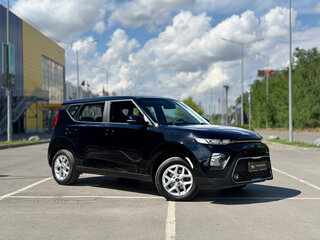 2022 Kia Soul III, чёрный, 2040000 рублей, вид 1