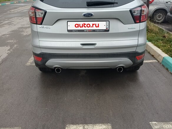 2017 Ford Kuga II Рестайлинг, серебристый, 1800000 рублей - вид 7