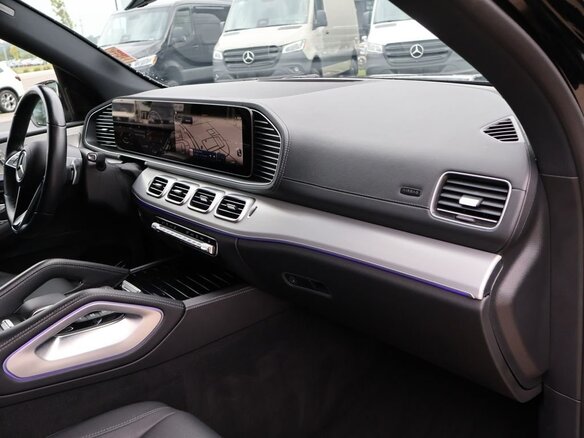2025 Mercedes-Benz GLS 450 II (X167) Рестайлинг, чёрный, 11800000 рублей - вид 10