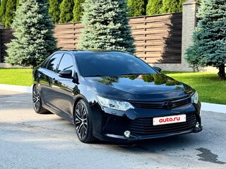 2016 Toyota Camry VII (XV50) Рестайлинг, чёрный, 2840000 рублей, вид 3
