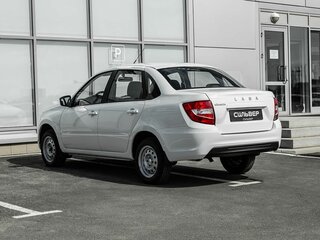 2026 Lada (ВАЗ) Granta I Рестайлинг, белый, 850000 рублей, вид 2