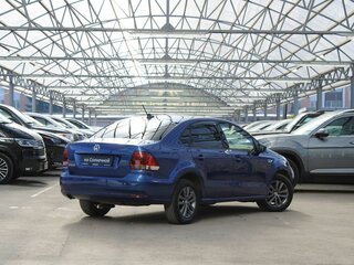 2019 Volkswagen Polo V Рестайлинг, синий, 1345000 рублей, вид 5