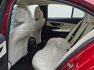 2025 Mercedes-Benz E-Класс 200 VI (W214, S214), красный, 6450000 рублей, вид 4