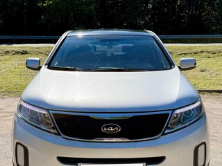 2013 Kia Sorento II Рестайлинг, серебристый, 1300000 рублей, вид 1