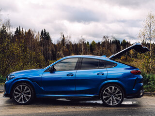 2020 BMW X6 M50d III (G06), синий, 9200000 рублей, вид 3