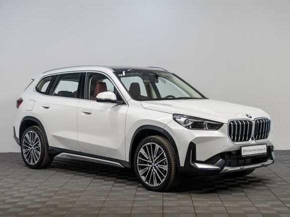 2026 BMW X1 Long 25Li xDrive III (U11/U12), белый, 5550000 рублей - вид 2