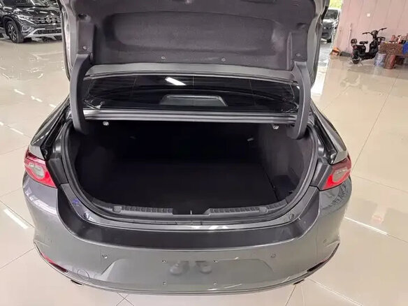 2022 Mazda 3 IV (BP), серебристый, 1138000 рублей - вид 15