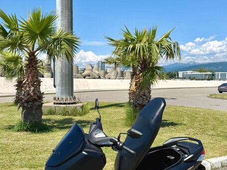 2022 Yamaha NMAX, чёрный, 350000 рублей, вид 2