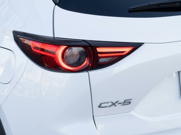 2017 Mazda CX-5 II, белый, 2050000 рублей - вид 7