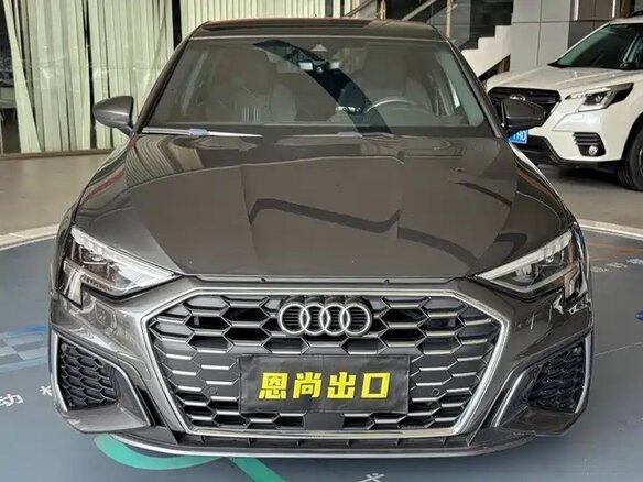 2022 Audi A3 Sportback 35 TFSI IV (8Y), серый, 1970003 рублей - вид 1