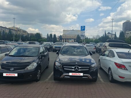 2017 Mercedes-Benz GLC 300 I (X253), чёрный, 3150000 рублей, вид 3