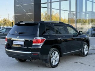 2011 Toyota Highlander II (XU40) Рестайлинг, чёрный, 1950000 рублей, вид 5