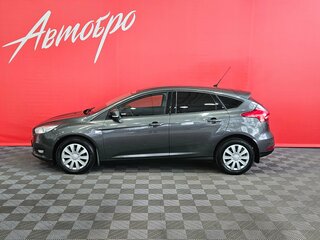 2016 Ford Focus III Рестайлинг, серый, 830000 рублей, вид 2