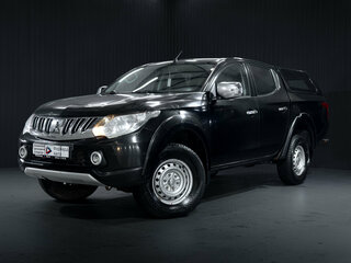 2015 Mitsubishi L200 V, чёрный, 1430000 рублей, вид 3