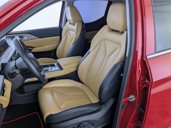 2023 Changan Hunter Plus, красный, 2590000 рублей - вид 20