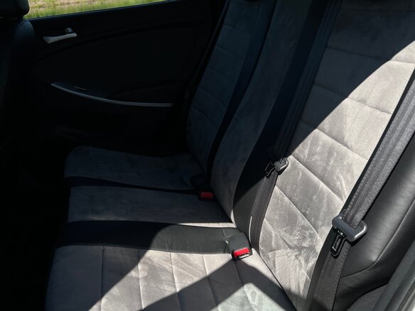 2013 Hyundai Solaris I, серебристый, 740000 рублей - вид 12