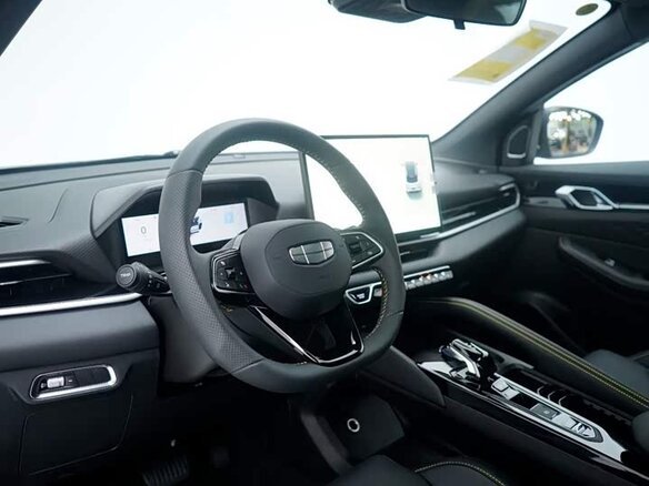 2026 Geely Binyue I Рестайлинг 2, серый - вид 8