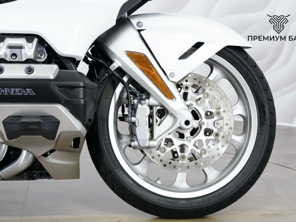 2021 Honda GL 1800 Gold Wing, белый, 2527000 рублей - вид 10
