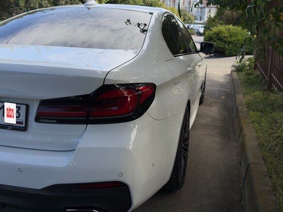 2020 BMW 5 серии 520d xDrive VII (G30/G31/G38) Рестайлинг, белый, 3699000 рублей - вид 7