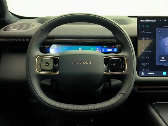 2025 Lynk & Co 900, белый, 8430000 рублей - вид 11