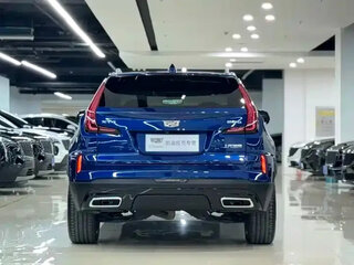 2024 Cadillac XT4 I Рестайлинг, синий, 3797099 рублей, вид 5
